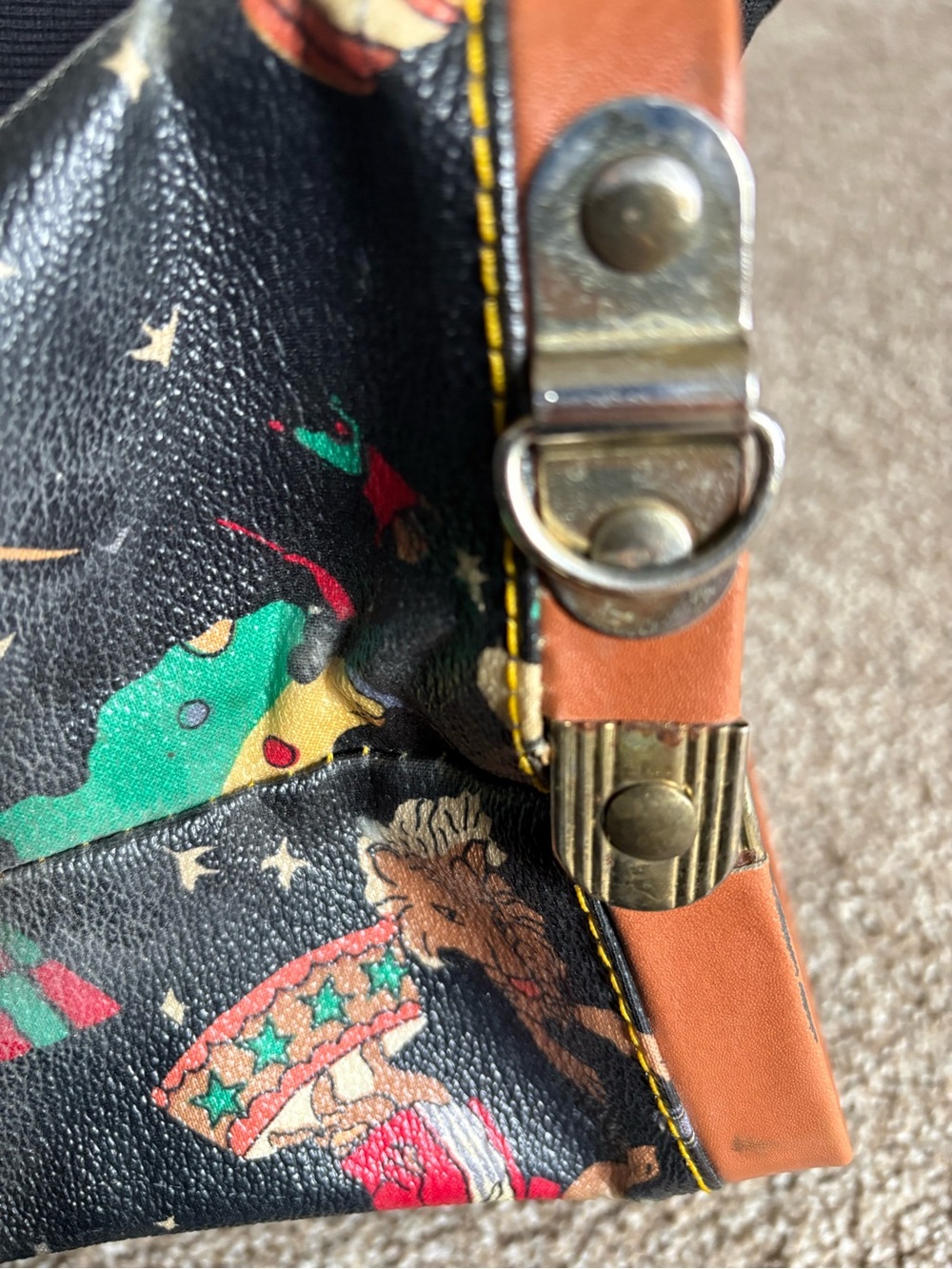 Vintage Black Novelty Print Doctor Bag with Brown Trim - Picture 8 of 8